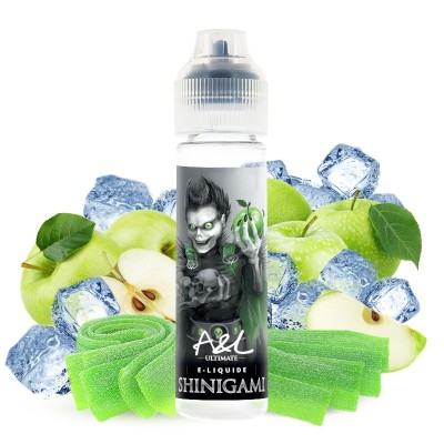 E-liquide Shinigami avec pommes vertes, glaçons et bonbons acidulés sur fond blanc