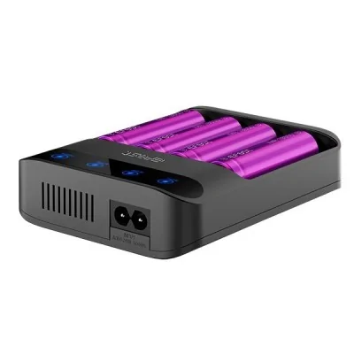Chargeur de batterie Lush Q4 Efest noir avec 4 emplacements pour piles rechargeables violettes