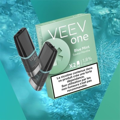 Pods pré-remplis Veev One Blue Mint, paquet de 2, sur fond aquatique, emballage vert clair