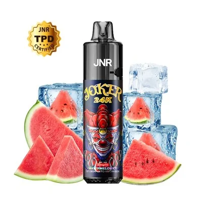 E-liquide Joker 24K JNR saveur pastèque glacée, bouteille noire avec glace et tranches de pastèque E-liquide Joker 24K JNR saveur pastèque glacée, bouteille noire avec glace et tranches de pastèque