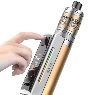 Kit cigarette électronique Zelos M80 avec écran et réservoir, doré et argenté Kit cigarette électronique Zelos M80 avec écran et réservoir, doré et argenté
