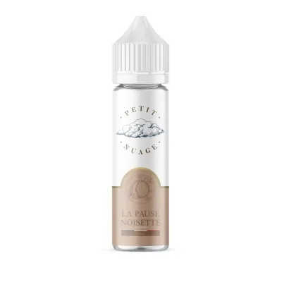 E-liquide La Pause Noisette de Petit Nuage, flacon blanc avec étiquette café noisette