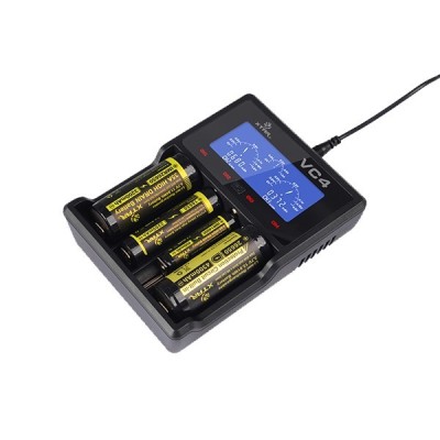 Chargeur de batterie VC4 Xtar Light Premium avec écran LCD et 4 emplacements pour piles